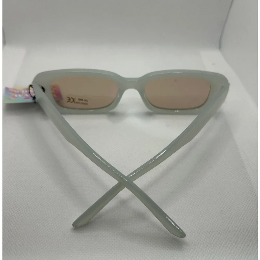 Womens Off White Rectangular Sunglasses UV‎ 400 Protection Cat 1